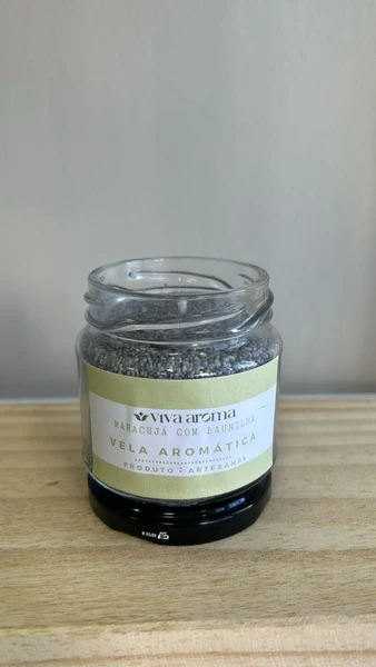 Vela de Areia Aromática Artesanal Perfumada - Maracujá com Baunilha 140 g
