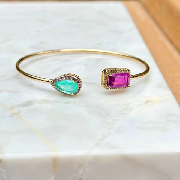 Bracelete Feminino com pedras fusion gota e retângulo Dourado Banhado a Ouro 18k Elegante Presente Feminino