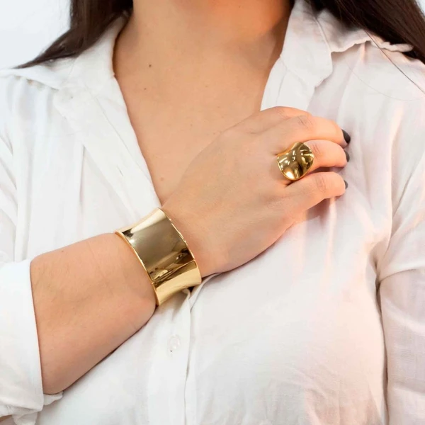 Bracelete Feminino max gold liso Dourado Banhado a Ouro 18k Elegante Presente Feminino