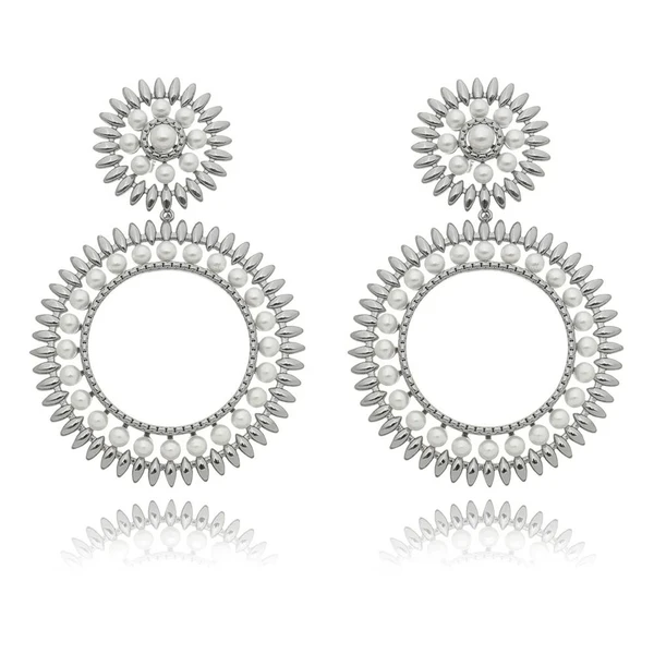 Brinco argola com mini pérolas Dourado Banhado a Ouro 18k Elegante Presente Feminino
