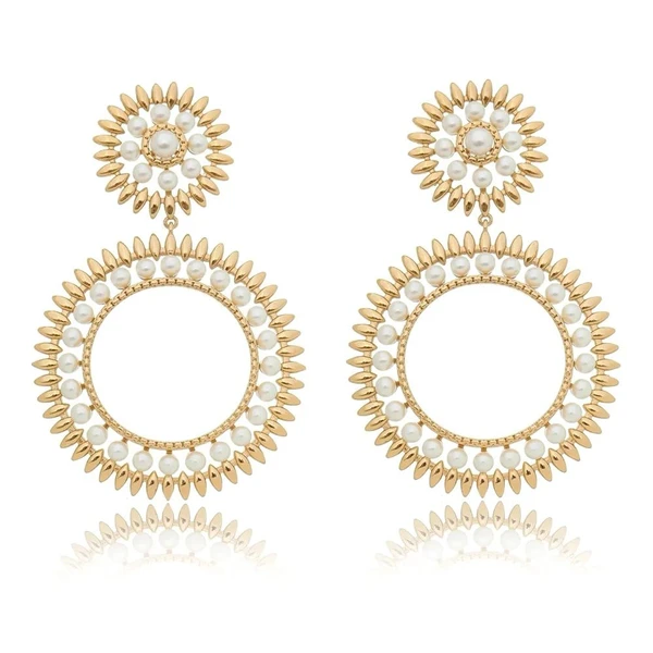 Brinco argola com mini pérolas Dourado Banhado a Ouro 18k Elegante Presente Feminino