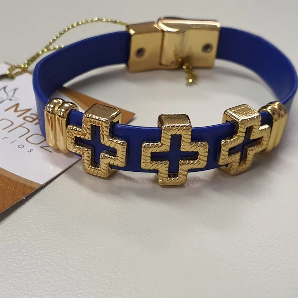 Pulseira Feminina de Couro com Cruz Dourada Banhada a Ouro 18k Delicada
