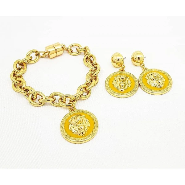 Pulseira Feminina de elos redondos com pingente leão Dourado Banhado a Ouro 18k Elegante Presente Feminino