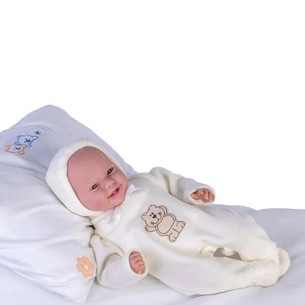 Boneca Bebê com Amor Reborn usando pijama e mantinha