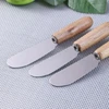 Conjunto 4 espátulas para manteiga com cabo de madeira 10 cm