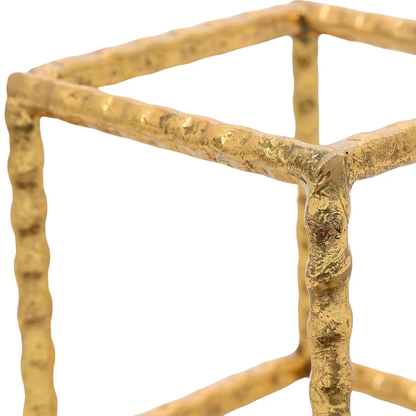 Escultura cubo dourado em metal Mart 14,5x14,5