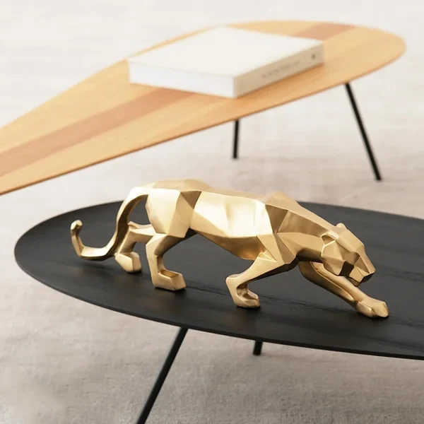 Escultura em poliresina Leopardo dourado Mart 45x13