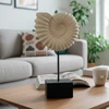 Escultura em resina fóssil marinho Amonite off white Grillo 20x38