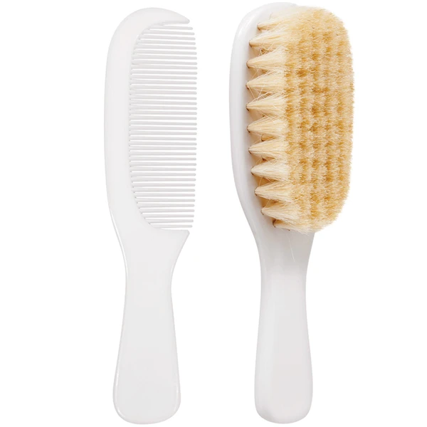 Kit pente e escova com cerdas naturais Buba