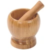 Pilão de bambu com socador para amassar alho