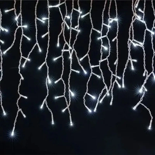 Pisca pisca Cascata luz fria com fio branco 100 lâmpadas LED 4,5 metros (220V)
