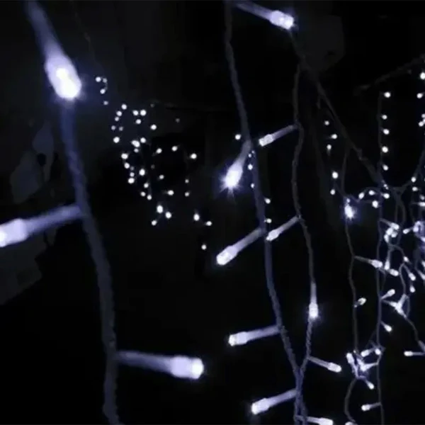 Pisca pisca Cascata luz fria com fio branco 100 lâmpadas LED 4,5 metros (220V)