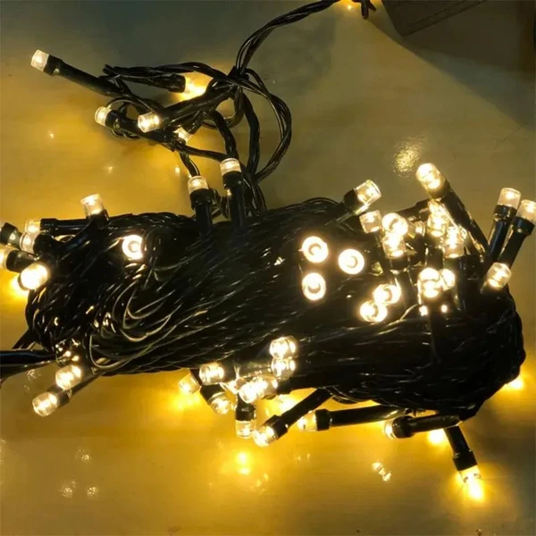 Pisca pisca Strobo luz quente com fio verde 100 lâmpadas LED 9 metros (220V)