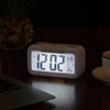 Relógio digital de mesa com despertador 13,6x7,5x4,7