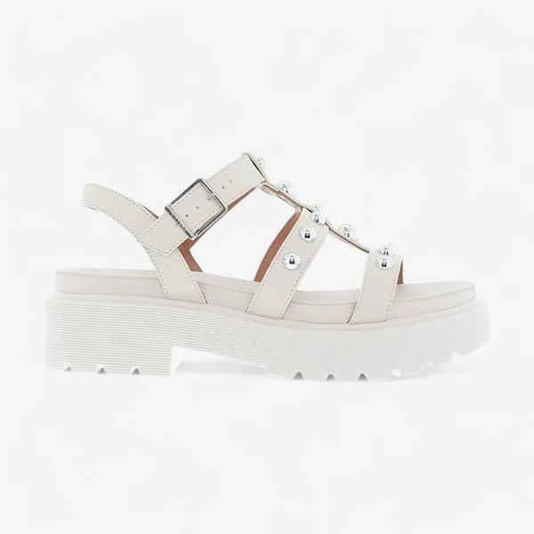 Sandália Vizzano Papete Com Rebites Branco Off