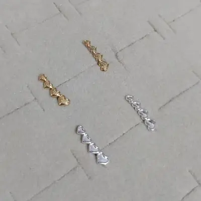 BRINCO QUATRO CORAÇÕES MINI BANHO OURO 18K/PRATA 999