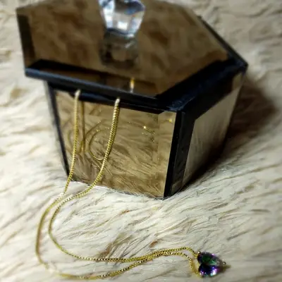 COLAR C PING. CORACAO C PEDRA BANHO OURO 18K