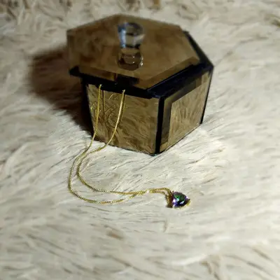 COLAR C PING. CORACAO C PEDRA BANHO OURO 18K