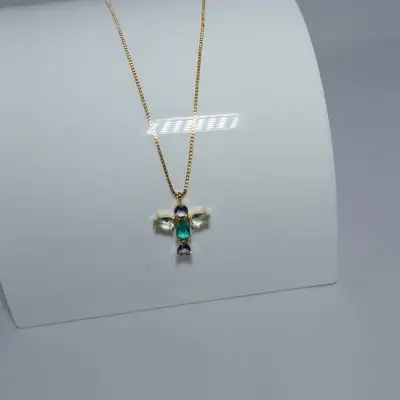 COLAR ESPIRITO STO COM PEDRARIA BANHO 18K