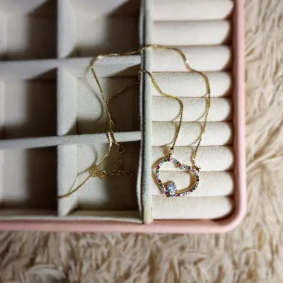 COLAR PINGENTE CORACAO COM ZIRCONIA COLORIDA OURO 18K