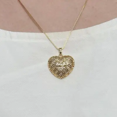 COLAR SAGRADO CORAÇÃO DE JESUS CRAVEJADO COM ZIRCÔNIA CRISTAL OURO 18K
