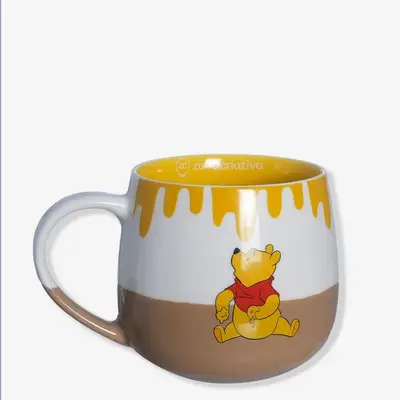 Mugs Winnie the Pooh (Ursinho Pooh): Ceramic Mug Zona Criativa 400ML