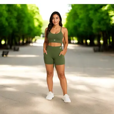 Shorts com Bolsos Laterais Verde Academia Poliamida Treino