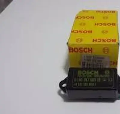 REGULADOR VOLTAGEM FUSCA/BRASILIA/KOMBI 1300/1600 REFR AR BOSCH 9190087003 IK522