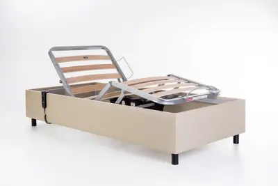 Cama Hospitalar Zeus Pilati Motorizada Elétrica Com Colchão  Hospitalar 089x198x14 cm
