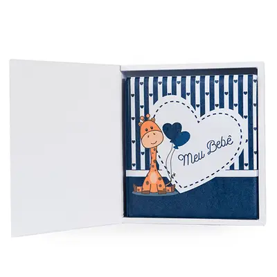 ÁLBUM DE FOTOS COM ESTOJO PARA BEBÊ 15X21/20X25 - Girafa azul menino