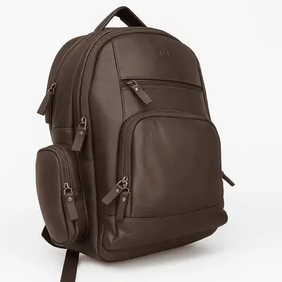 MOCHILA MASCULINA DE COURO COM PORTA NOTEBOOK ZUP