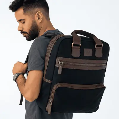 Mochila Executiva de Lona e Couro Zup
