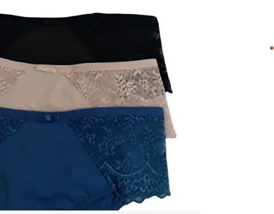 Kit 3 Calcinhas Plus Size Com Laterais Em Renda Lut