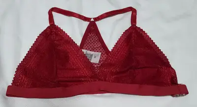 Top em Renda Nadador Lut