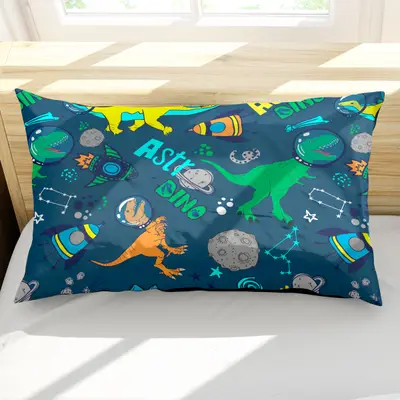 Porta Travesseiro Fronha Avulsa Astrodino 70cm x 50cm - Estampa Digital Juvenil Infantil Moderno Astronauta Dinossauro
