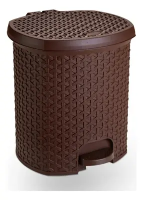 Lixeira Cesto 6 Lts. Rattan Tampa E Pedal Banheiro Cor Café