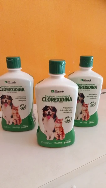 Shampoo clorexidina
